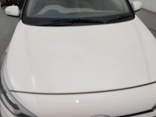 Used 2019 Hyundai Elite i20 [2018-2020] Sportz Plus CVT Petrol Automatic dents MINOR SCRATCH