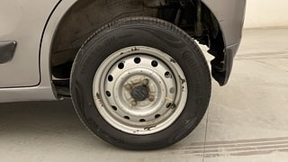 Used 2015 Maruti Suzuki Wagon R 1.0 [2013-2019] LXi CNG Petrol+cng Manual tyres LEFT REAR TYRE RIM VIEW