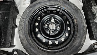 Used 2017 Maruti Suzuki Wagon R 1.0 [2010-2019] VXi Petrol Manual tyres SPARE TYRE VIEW