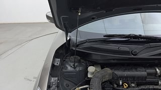 Used 2019 Maruti Suzuki Dzire [2017-2020] VXI Petrol Manual engine ENGINE RIGHT SIDE HINGE & APRON VIEW