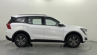 Used 2022 Mahindra XUV700 AX 5 Petrol MT 7 STR Petrol Manual exterior RIGHT SIDE VIEW