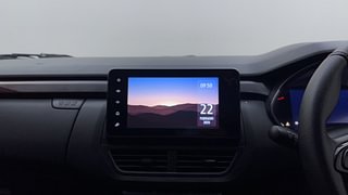 Used 2022 Renault Kiger RXZ 1.0 Turbo MT Dual Tone Petrol Manual top_features Integrated (in-dash) music system