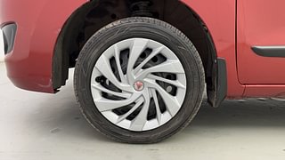Used 2018 Maruti Suzuki Wagon R 1.0 [2015-2019] VXI AMT Petrol Automatic tyres LEFT FRONT TYRE RIM VIEW