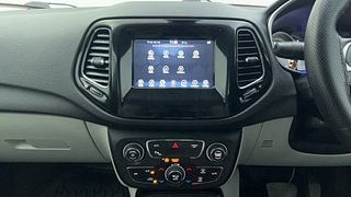 Used 2018 JEEP Compass [2017-2021] Limited 1.4 Petrol AT Petrol Automatic interior MUSIC SYSTEM & AC CONTROL VIEW