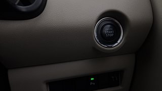 Used 2017 Maruti Suzuki Dzire [2017-2020] ZXi Plus AMT Petrol Automatic top_features Keyless start