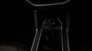 Used 2019 Tata Harrier XZ Diesel Manual interior GEAR  KNOB VIEW