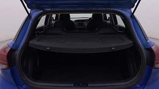 Used 2018 Hyundai Elite i20 [2018-2020] Asta CVT Petrol Automatic interior DICKY INSIDE VIEW