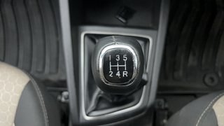 Used 2014 Hyundai Elite i20 [2014-2018] Sportz 1.2 Petrol Manual interior GEAR  KNOB VIEW