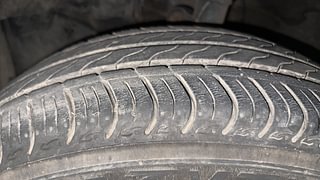 Used 2022 Honda Amaze 1.2 VX CVT i-VTEC Petrol Automatic tyres LEFT FRONT TYRE TREAD VIEW