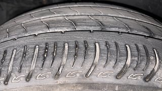 Used 2013 Maruti Suzuki Ertiga [2012-2015] VDi Diesel Manual tyres RIGHT REAR TYRE TREAD VIEW