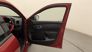 Used 2019 Renault Kwid [2017-2019] RXT 1.0 SCE Special (O) Petrol Manual interior RIGHT FRONT DOOR OPEN VIEW