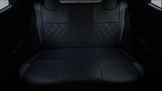 Used 2016 Renault Kwid [2015-2019] RXT Petrol Manual interior REAR SEAT CONDITION VIEW