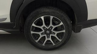 Used 2022 Maruti Suzuki XL6 Alpha AT Petrol Petrol Automatic tyres LEFT REAR TYRE RIM VIEW