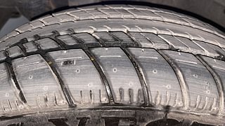 Used 2012 Chevrolet Beat [2009-2014] LS Petrol Petrol Manual tyres RIGHT REAR TYRE TREAD VIEW