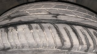 Used 2021 Renault Kiger RXZ Turbo CVT Petrol Automatic tyres RIGHT FRONT TYRE TREAD VIEW