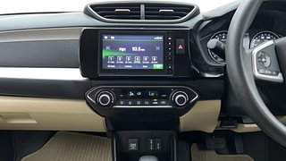 Used 2022 Honda Amaze 1.2 VX CVT i-VTEC Petrol Automatic interior MUSIC SYSTEM & AC CONTROL VIEW