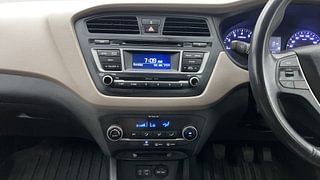 Used 2014 Hyundai Elite i20 [2014-2018] Sportz 1.2 Petrol Manual interior MUSIC SYSTEM & AC CONTROL VIEW