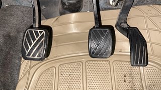 Used 2018 Maruti Suzuki Celerio ZXI Petrol Manual interior PEDALS VIEW