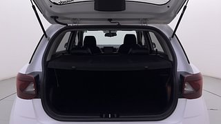 Used 2021 Hyundai Venue [2019-2022] SX 1.0 (O) Turbo iMT Petrol Manual interior DICKY INSIDE VIEW