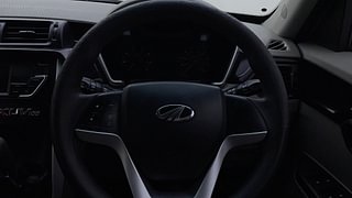 Used 2017 Mahindra KUV100 [2015-2017] K8 5 STR Petrol Manual top_features Airbags
