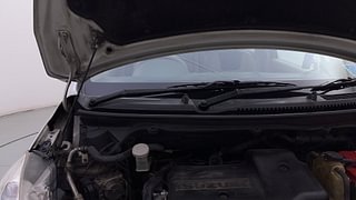Used 2013 Maruti Suzuki Ertiga [2012-2015] VDi Diesel Manual engine ENGINE RIGHT SIDE HINGE & APRON VIEW