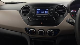 Used 2014 Hyundai Xcent [2014-2017] S (O) Petrol Petrol Manual top_features Integrated (in-dash) music system