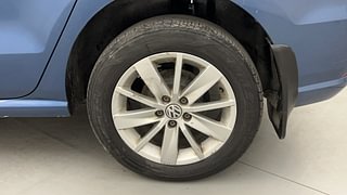 Used 2017 Volkswagen Ameo [2016-2020] Highline1.2L (P) Petrol Manual tyres LEFT REAR TYRE RIM VIEW