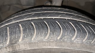 Used 2021 Honda Amaze 1.2 VX CVT i-VTEC Petrol Automatic tyres LEFT FRONT TYRE TREAD VIEW