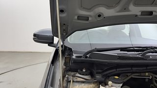 Used 2022 Honda Amaze 1.2 VX CVT i-VTEC Petrol Automatic engine ENGINE RIGHT SIDE HINGE & APRON VIEW