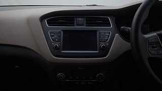 Used 2018 Hyundai Elite i20 [2014-2018] Asta 1.2 Petrol Manual interior MUSIC SYSTEM & AC CONTROL VIEW