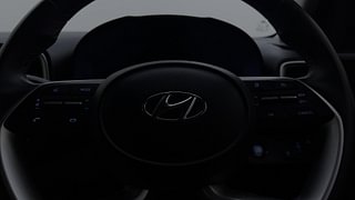 Used 2021 Hyundai Venue [2019-2022] SX 1.0 (O) Turbo iMT Petrol Manual top_features Airbags