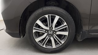 Used 2021 Honda Amaze 1.2 VX CVT i-VTEC Petrol Automatic tyres LEFT FRONT TYRE RIM VIEW