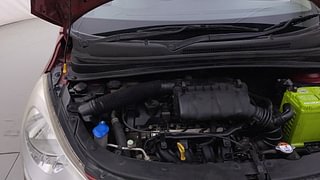 Used 2013 Hyundai i10 Sportz 1.2 Kappa2 Petrol Manual engine ENGINE RIGHT SIDE HINGE & APRON VIEW