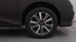 Used 2020 honda City V 4th Gen Petrol Manual tyres RIGHT FRONT TYRE RIM VIEW