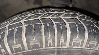 Used 2014 Maruti Suzuki Alto 800 [2012-2016] Vxi Petrol Manual tyres LEFT FRONT TYRE TREAD VIEW