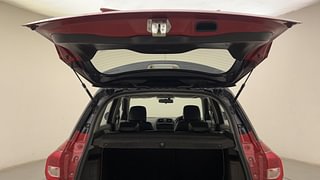 Used 2017 maruti-suzuki Vitara Brezza ZDI PLUS Dual Tone Diesel Manual interior DICKY DOOR OPEN VIEW