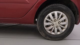Used 2013 Hyundai i10 Sportz 1.2 Kappa2 Petrol Manual tyres LEFT REAR TYRE RIM VIEW