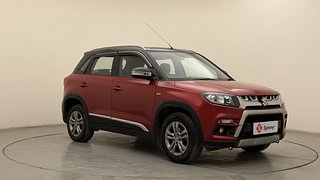Used 2017 maruti-suzuki Vitara Brezza ZDI PLUS Dual Tone Diesel Manual exterior RIGHT FRONT CORNER VIEW