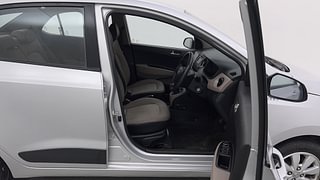 Used 2014 Hyundai Xcent [2014-2017] S (O) Petrol Petrol Manual interior RIGHT SIDE FRONT DOOR CABIN VIEW