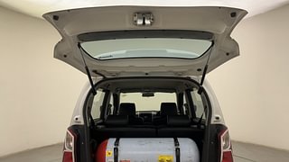 Used 2016 Maruti Suzuki Wagon R 1.0 [2013-2019] LXi CNG Petrol+cng Manual interior DICKY DOOR OPEN VIEW