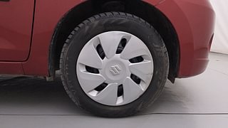 Used 2015 Maruti Suzuki Celerio VXI AMT Petrol Automatic tyres RIGHT FRONT TYRE RIM VIEW
