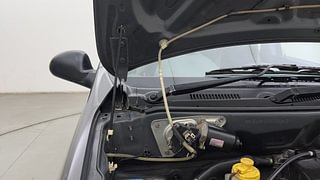 Used 2014 Maruti Suzuki Alto 800 [2012-2016] Vxi Petrol Manual engine ENGINE RIGHT SIDE HINGE & APRON VIEW