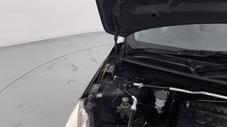 Used 2018 Maruti Suzuki Celerio ZXI Petrol Manual engine ENGINE RIGHT SIDE HINGE & APRON VIEW