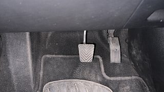 Used 2021 Hyundai Venue [2019-2022] SX 1.0 (O) Turbo iMT Petrol Manual interior PEDALS VIEW