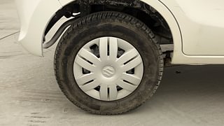 Used 2014 Maruti Suzuki Alto 800 [2012-2016] Lxi Petrol Manual tyres RIGHT REAR TYRE RIM VIEW