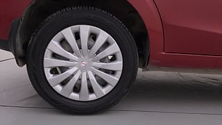 Used 2016 Tata Zest [2014-2019] XMS Petrol Petrol Manual tyres RIGHT REAR TYRE RIM VIEW