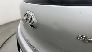 Used 2018 Hyundai Grand i10 [2017-2020] Sportz (O) AT 1.2 Kappa VTVT Petrol Automatic dents MINOR DENT