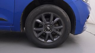Used 2018 Hyundai Elite i20 [2018-2020] Asta CVT Petrol Automatic tyres RIGHT FRONT TYRE RIM VIEW