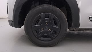 Used 2016 Renault Kwid [2015-2019] RXT Petrol Manual tyres LEFT FRONT TYRE RIM VIEW