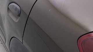Used 2021 renault Kwid 1.0 RXT Opt Petrol Manual dents MINOR DENT